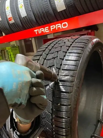 목동 타이어 펑크 수리 가장 안전한 버섯패치 시공 / 서울 강서구 시공 사진