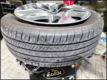 제네시스 gv70 타이어 235 55 19 미쉐린 타이어 장착 / 서울 강서구 화곡동 시공 사진