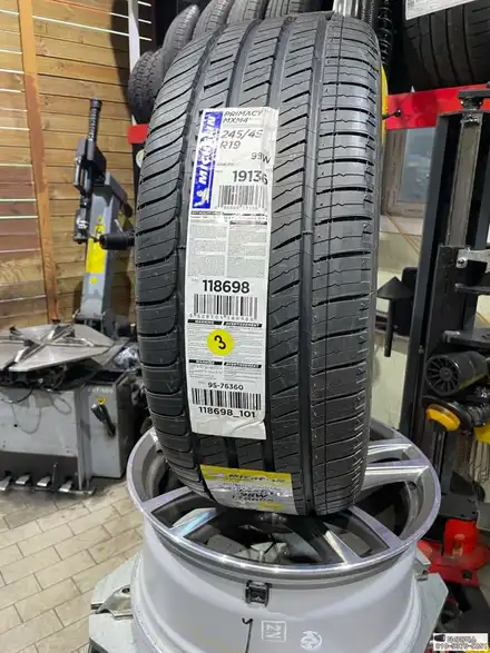BMW 7시리즈 740d 미쉐린 사계절 타이어교체 했습니다 / 서울 강서구 화곡동 시공 사진