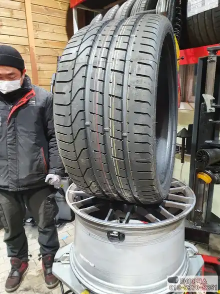 목동 부천에 벤츠 C63AMG 타이어 교체 했습니다. / 서울 강서구 화곡동 시공 사진