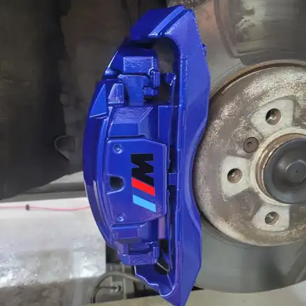 BMW 캘리퍼 도색 / 부산 강서구 명지동 시공 사진