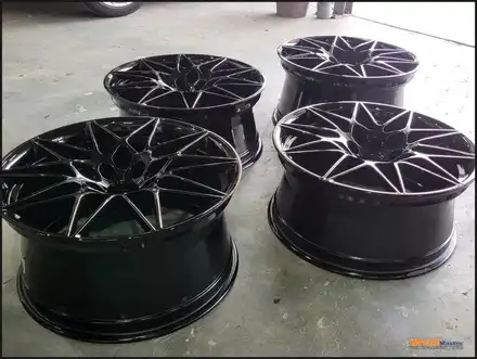 [울산휠도색,휠수리,휠복원] 울산휠마스터 bmw m4 컴페티션 20인치 666m휠 블랙유광 휠도색 / 울산 북구 시공 사진