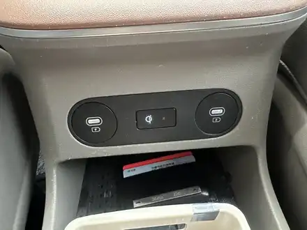 아이오닉5 EV - 충전 속도가 느린 USB 충전포트 , 순정 C포트 고속충전 가능해집니다 / 대전 서구 탄방동 시공 사진
