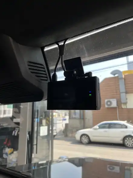 벤츠 G바겐 G63 블랙박스 보조배터리 가장 깔끔하게 시공하는 법 / 인천 남동구 시공 사진