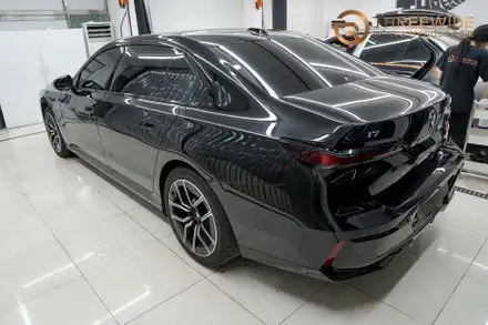 BMW i7, 럭셔리 대형 세단을 위한 블랙 크롬 딜리트 시공기! (#크롬죽이기 #크롬랩핑 #블랙랩핑 #분당 #판교) / 성남시 수정구 시흥동 시공 사진