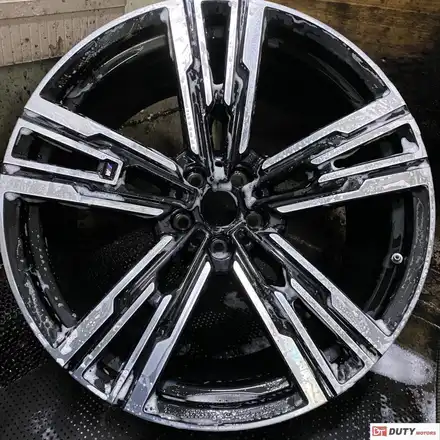 강남 휠 스크래치 복원 BMW 7시리즈 휠 복원은 듀티모터스에서 / 서울 서초 시공 사진