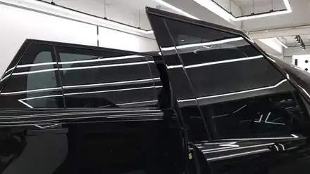 글라스틴트 슈어X 산타나로 가득 채워진 레인지로버 글라스틴트 금정점 엘커스텀 / 부산 금정 시공 사진