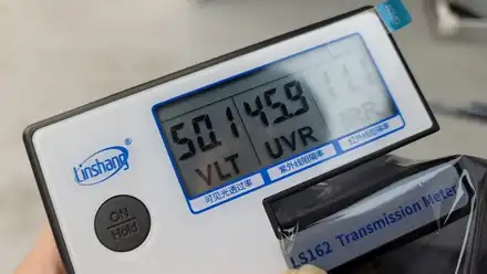 글라스틴트 산타나로 가득 채워진 BMW7시리즈 전면 썬팅 재시공 / 부산 금정 시공 사진