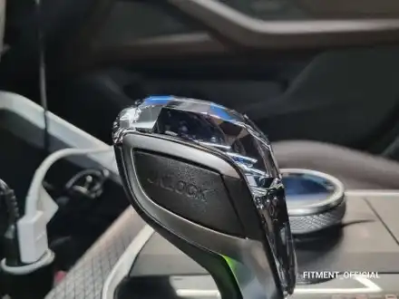 BMW G26 i4 크리스탈 기어봉 4종 세트 시공으로 실내 디테일 완벽하게 살려보았습니다. [울산 핏먼트] / 울산 남구 시공 사진