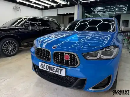 BMW X2 다이아몬드그릴 ➔ 블랙키드니그릴 교체 시공기 / 인천 서구 청라동 시공 사진