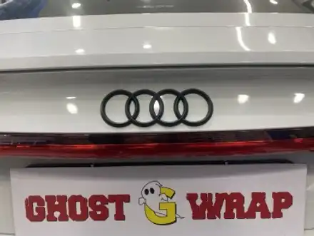 고스트랩(Ghostwrap) 아우디 A7 엠블럼 무광블랙 도색, 루프스킨 유광블랙 랩핑 / 고양 일산 덕양구 시공 사진