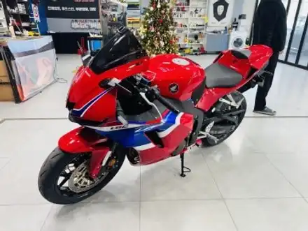 고양/파주/일산 오토바이 랩핑 전문 고스트랩 - CBR600RR 데칼 제거 및 사틴블랙 시공기 / 고양 일산 덕양구 시공 사진