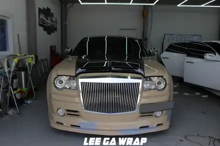 크라이슬러 300c 유로마스터 로맨스레드 무광크롬 랩핑! / 김포, 파주, 인천 시공 사진