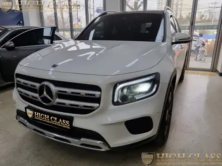 벤츠 GLB  AMG 퍼포먼스 코딩 / 오토하이빔 어시스트 / 통풍시트 / 서울 강동, 송파, 하남, 광진구 시공 사진