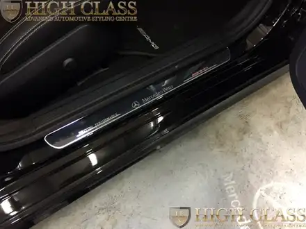 벤츠cls250d 도어램프 무빙도어스커프는 가격대비 최고의 튜닝 아이템 / 서울 강동, 송파, 하남, 광진구 시공 사진