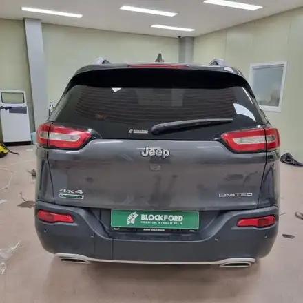 광주 블락포디 수입차썬팅 해버리기 #지프체로키 #빙고 / 광주 북구 시공 사진