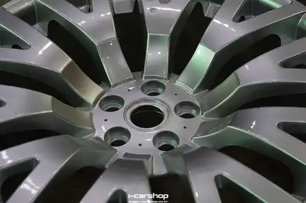 랜드로버 디스커버리 D4 용 칸 RS 22인치 실버 KAHN DESIGN / 경기 성남 분당 시공 사진
