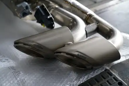 람보르기니 우르스 아크라포빅 티타늄 머플러 Lamborghini Urus Titanium Racing Exhaust / 경기 성남 분당 시공 사진