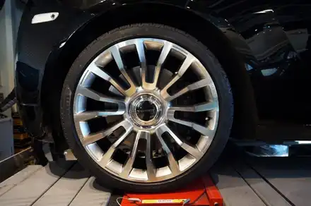 롤스로이스 고스트 Mansory 만소리M8 22인치 장착 / 경기 성남 분당 시공 사진