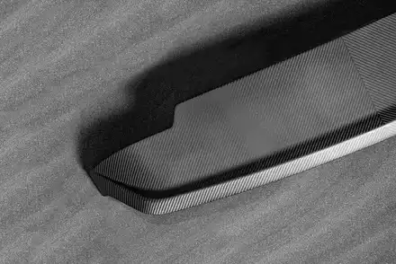 디펜더를 위한 카본 트렁크 루프 스포일러 kahn design / 분당,성남,용인 시공 사진