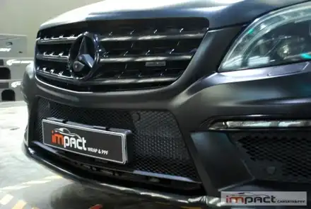 수원 랩핑 임팩트 벤츠 ML63 AMG 앞/뒤범퍼 사틴블랙 재시공 / 수원시 권선구 고색동 시공 사진
