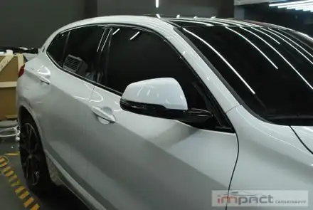 수원 고광택랩핑전문 임팩트 BMW X2 사틴블랙 제거후 화이트로 컬러체인지 ! / 수원시 권선구 고색동 시공 사진