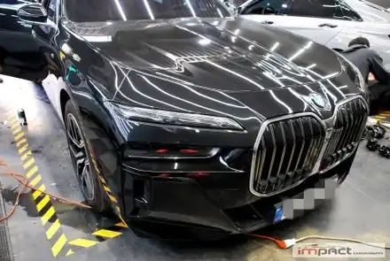 수원 랩핑 PPF BMW i7 손상이 잦은 부위에 생활보호ppf는 필수! / 수원시 권선구 고색동 시공 사진