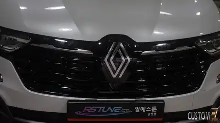양산QM6튜닝 더뉴QM6 순정2D 누벨R 엠블럼 시공 / 경남 양산 시공 사진
