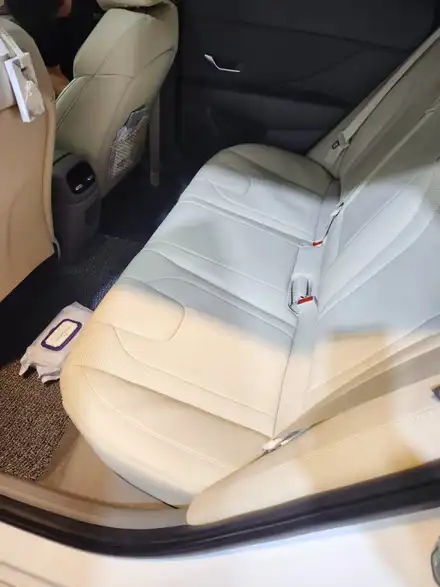 벤츠 c200d 범퍼 덴트 복원 // 아반떼 실내 가죽 시트 코팅 가격 // 아우디 문짝 긁힘 판금도색 후 잔스크래치 제거 유리막코팅 전문 / 서울 서대문구 시공 사진