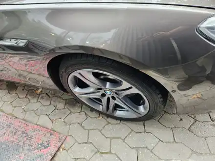 자동차 덴트 비용 / 벤츠 e350 범퍼 수리 블랙박스 교체 / bmw 640d 휠 복원 휀더 도색 / 포르쉐 카이엔 문 찌그러짐 전문 / 서울 서대문구 시공 사진