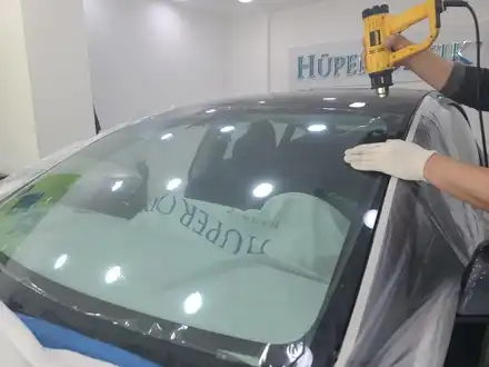 테슬라 모델3 블랙박스 배터리 장착 및 오직 70% 전 측면 썬팅 시공 / 광주 동구, 나주, 순천 시공 사진