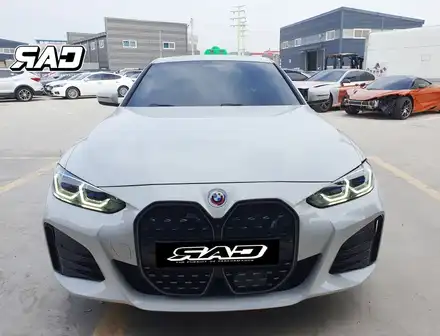 BMW G26 i4 사고로 휀다가 많이 찌그러졌는데 완벽하게 수리했습니다. / 김포 양촌읍 시공 사진