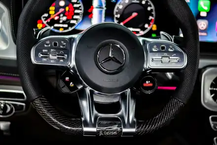 하남 초이로 /  어질리티 셀렉트 카본 스티어링 휠 교체 / 벤츠 / G-클래스(G바겐) G63 AMG 시공 사진