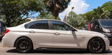 BMW F30 18인치 휠 튜닝 / 경기 고양 일산서구 시공 사진
