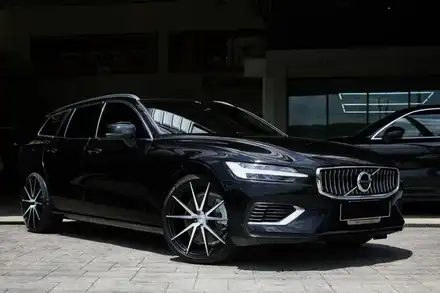 볼보 V60 휠타이어 장착 20인치 휠 / 경기 고양 일산서구 시공 사진