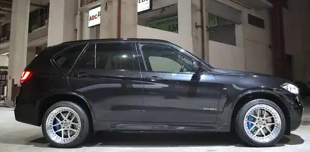 BMW F15 X5 20인치 휠타이어 장착 / 경기 고양 일산서구 시공 사진