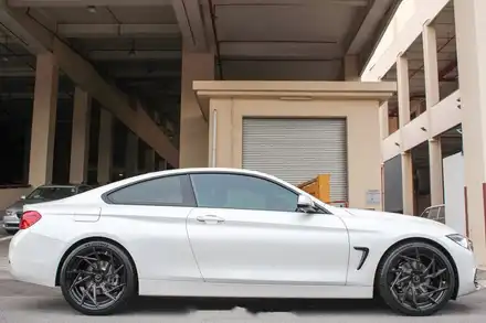 BMW 4시리즈 20인치 휠타이어 장착 BC휠 / 경기 고양 일산서구 시공 사진