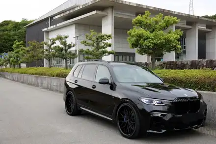 BMW X7 휠 24인치 휠타이어 장착 차고조절링크킷 장착 / 경기 고양 일산서구 시공 사진