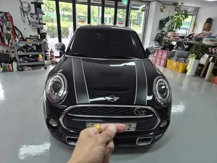 BMW 미니쿠퍼 F56 변속기 장애 경고등 수리와 함께 각종 경고등을 모두 해결하여 스트레스에서 해방시켜 드렸습니다.~~~^^ / 서울 도봉구 시공 사진