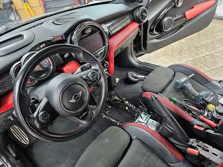 BMW 미니쿠퍼 F56 JCW 고질병 변속기 장애 경고등수리로 스트레스를 해방시켜 드렸습니다.~~~^^ / 서울 도봉구 시공 사진