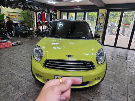 BMW 미니쿠퍼 R60 컨트리맨 가져오신 유니언잭 테일램프 장착과 편리한 오토라이트 모듈 장착으로 차량이 더욱더 편리해집니다.~~~^^ / 서울 도봉구 시공 사진