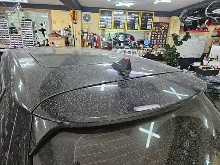 BMW 미니쿠퍼 F55 순정정품 LED 샤크 안테나 장착으로 자동세차시 스트레스를 해소시켜 드렸습니다.~~~~~^^ / 서울 도봉구 시공 사진