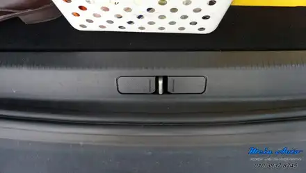 푸조 3008 SUV 전동트렁크 3년 또는 100,000Km 무상 보증되는 스마트 테일게이트 와 모션 풋센서 장착 / 경남 창원 시공 사진