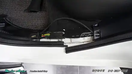 닛산 캐시카이 블랙박스 아이나비 QXD950View와 보조배터리 ENERPACK A1 장착 / 경남 창원 수입차 블랙박스 보조배터리 장착 전문 / 경남 창원 시공 사진