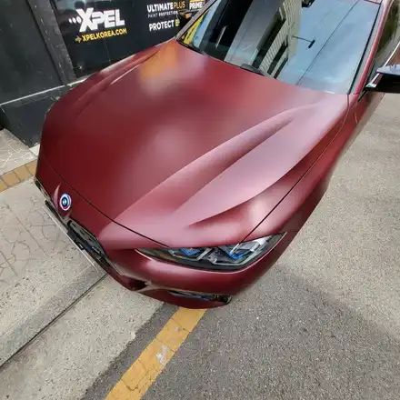 BMW i4 M50 Pro 어벤츄린 레드, 엑스펠 스텔스 PPF 로 무광 변신 / 서초구 서초동 시공 사진