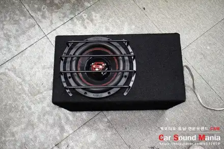 수입차카오디오 튜닝 전문점 신월동 카사운드매니아 폭스바겐 제타 보다 더 깔끔하고 라우드한 베이스 제공을 위한 우퍼 업그레이드 완료 / 서울 양천구 강서구 시공 사진