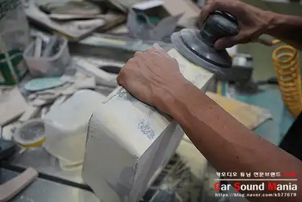 람보르기니 우라칸 순정 보다 더 순정틱함으로 서브우퍼 튜닝하기 / 서울 양천구 강서구 시공 사진