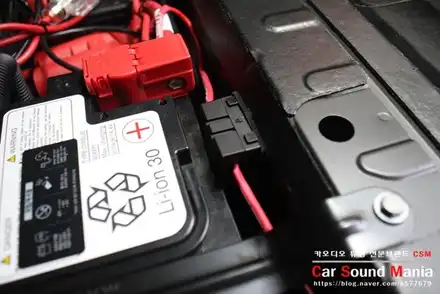 BMW 블랙박스 보조배터리 전문 장착점 신월동 카사운드매니아 남자의 로망 M 차량에 보조배터리 장착을 완료하다 / 서울 양천구 강서구 시공 사진