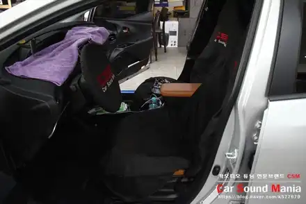 수입차카오디오 전문 신월동 카사운드매니아 도요타 프리우스 그라운드제로 엑티브 우퍼 장착으로 저역의 에너지감을 상승 시켜드리다 / 서울 양천구 강서구 시공 사진