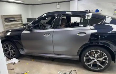 BMW X6 사틴 다크 그레이 전체랩핑 / 인천 남동구 시공 사진